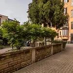 Moderno Monolocale Zona Bocconi B - Mirable Pm